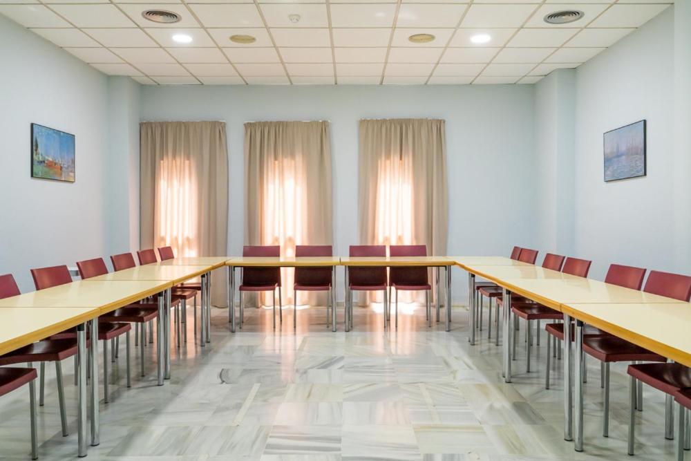 Albergue Inturjoven Sevilla Kültér fotó