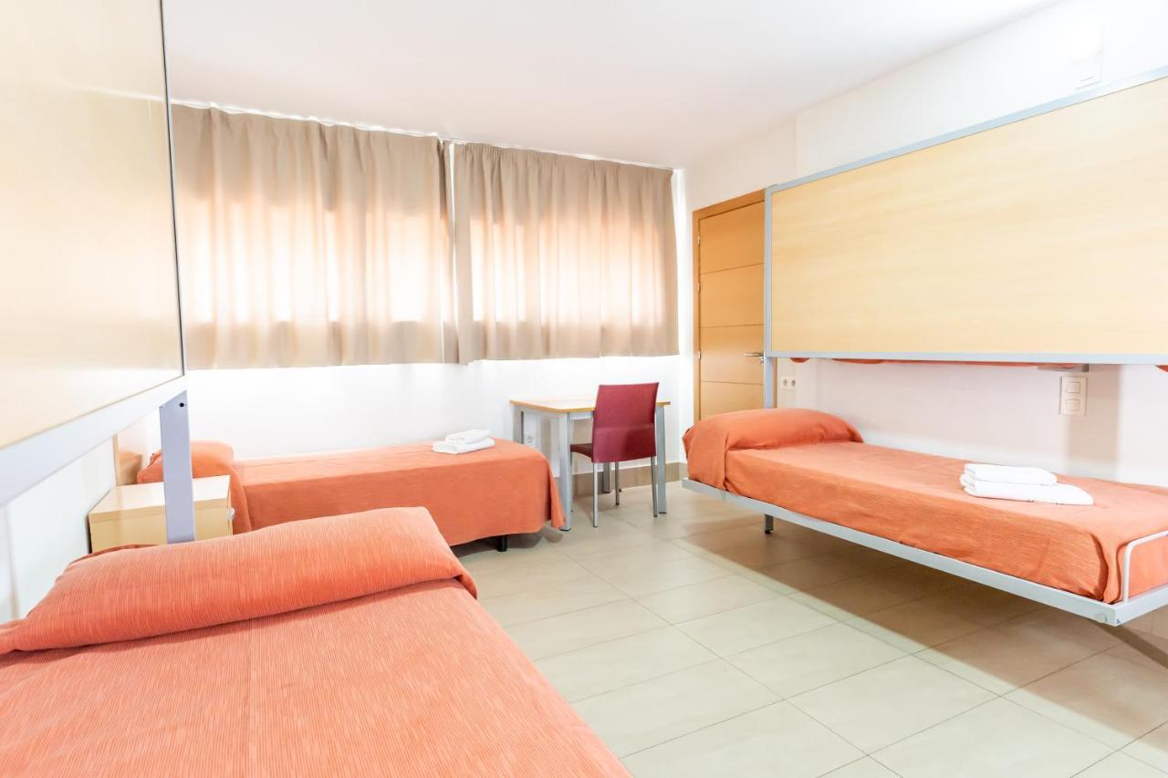 Albergue Inturjoven Sevilla Kültér fotó
