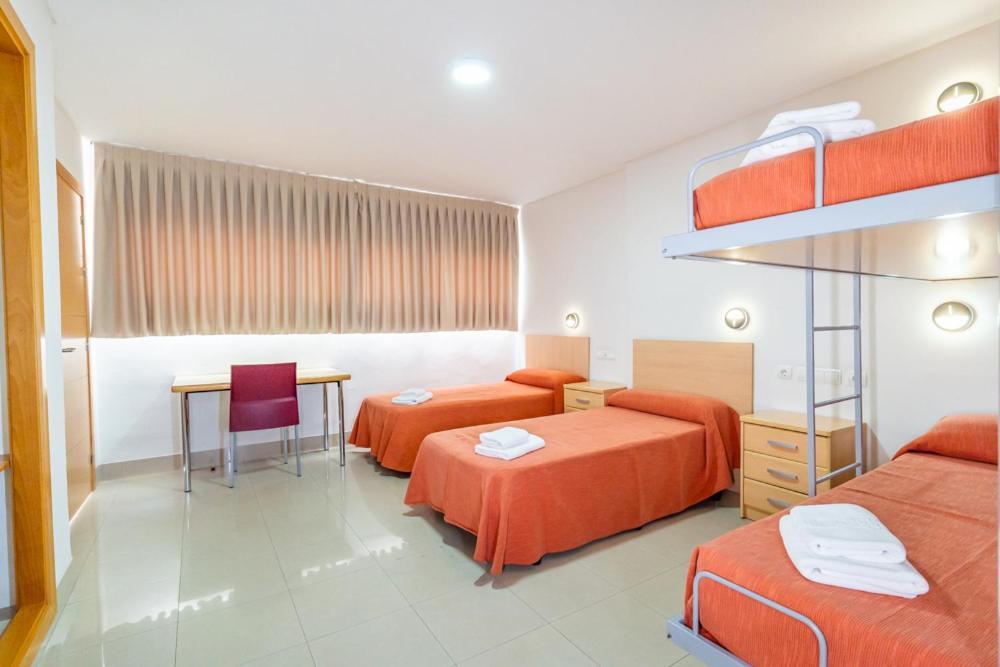 Albergue Inturjoven Sevilla Kültér fotó