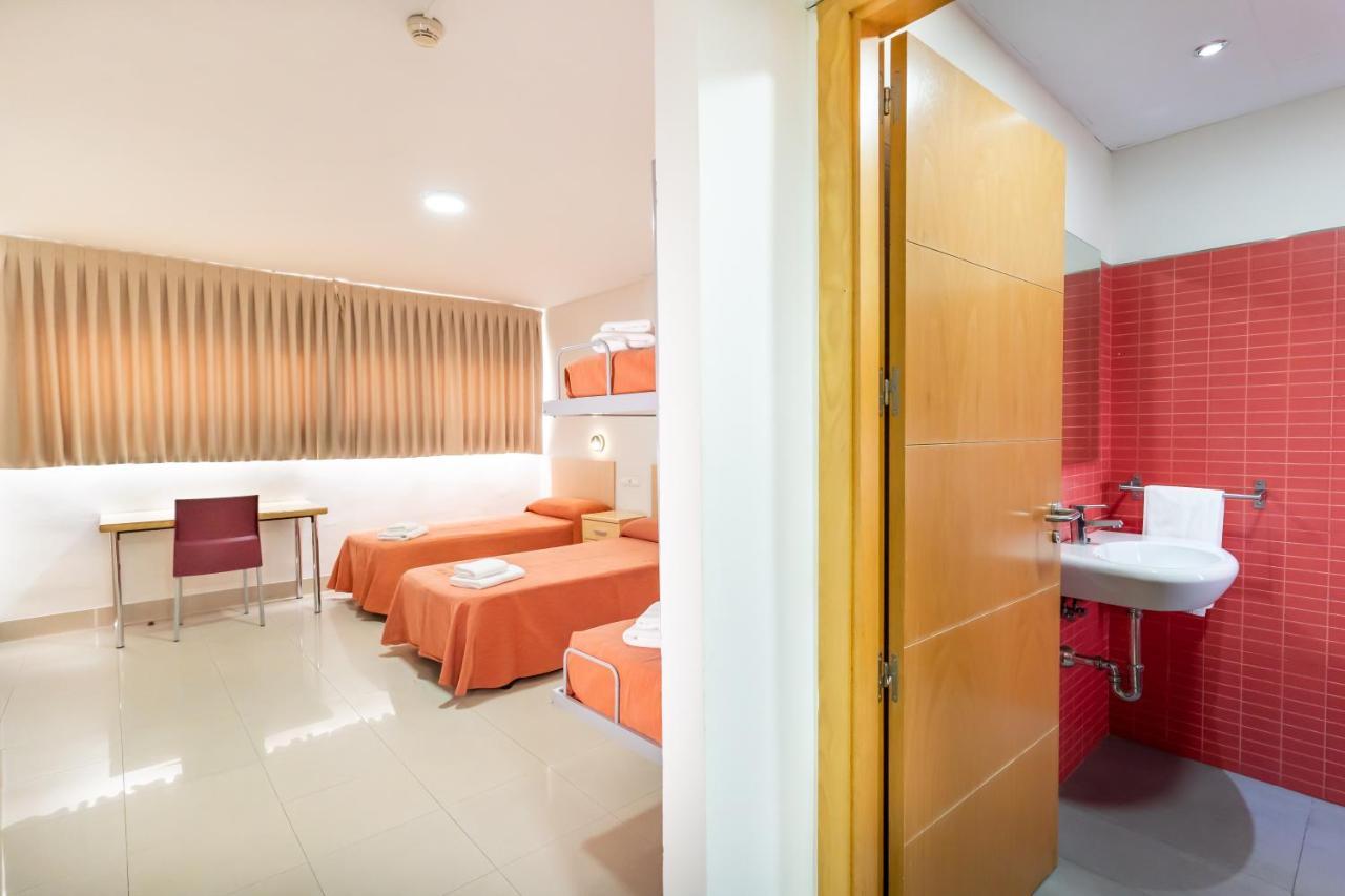 Albergue Inturjoven Sevilla Kültér fotó