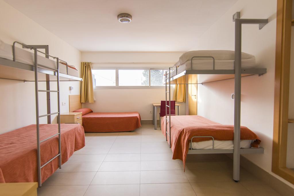 Albergue Inturjoven Sevilla Kültér fotó
