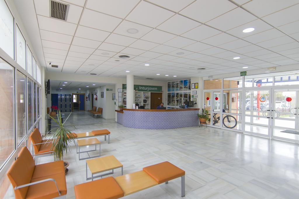Albergue Inturjoven Sevilla Kültér fotó