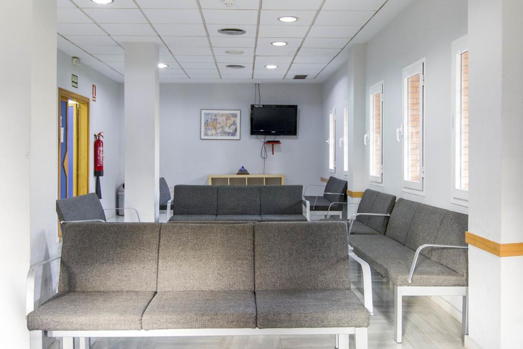 Albergue Inturjoven Sevilla Kültér fotó